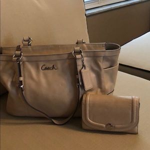 Coach purse and matching wallet